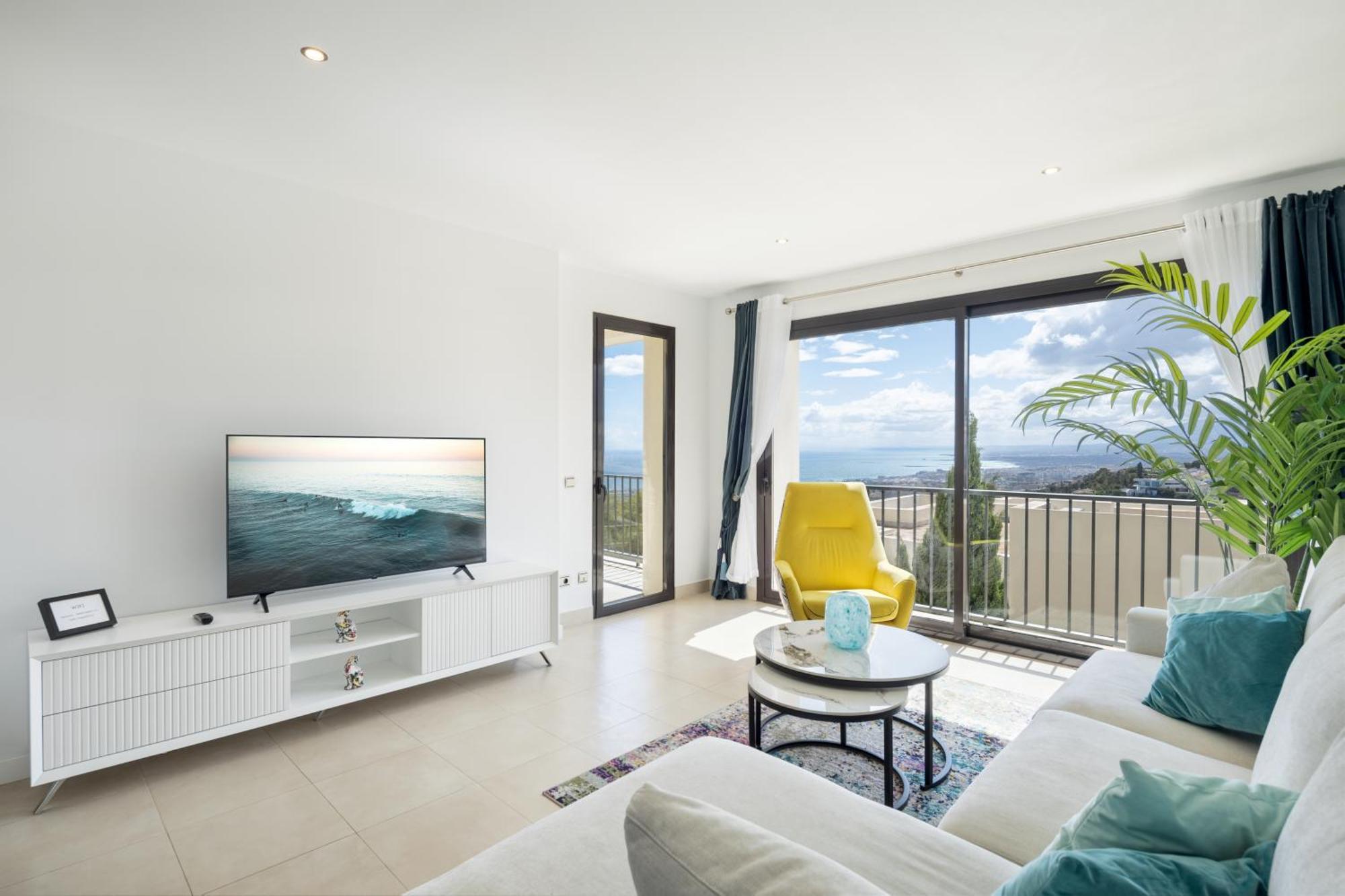 Spectacular Views - Luxury Apartment In Resort - Marbella Hills Экстерьер фото